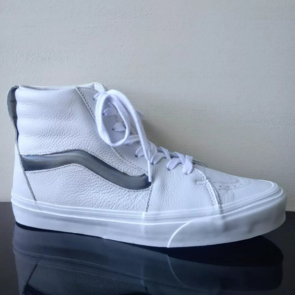 Vans unisex Sk8-Hi XL Big Mood Soft Leather Sneaker in White